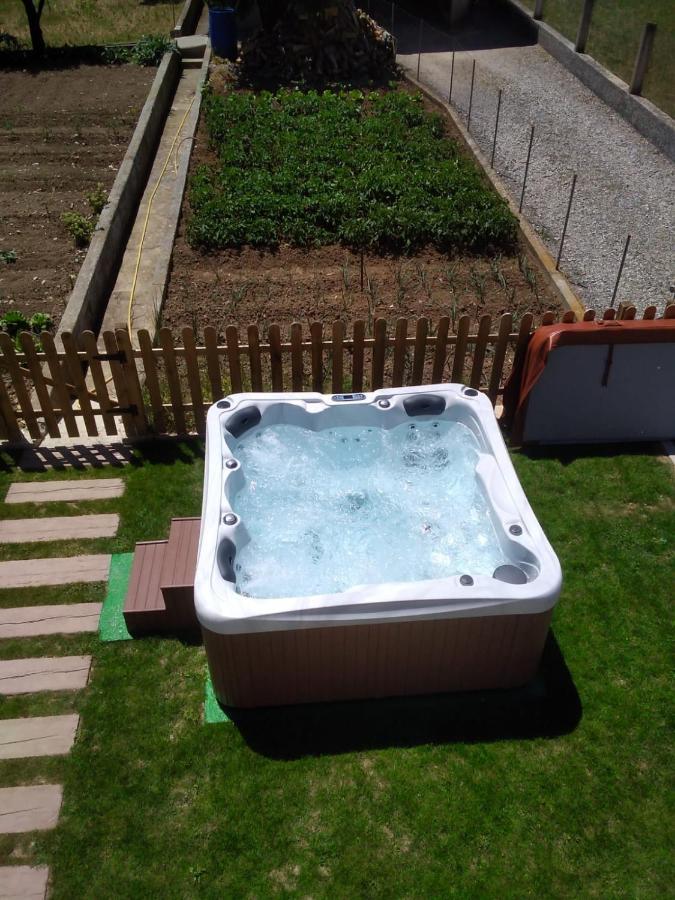 Apartamento Rural Casa Paco Con Jacuzzi Exterior Y Barbacoa アインサ エクステリア 写真